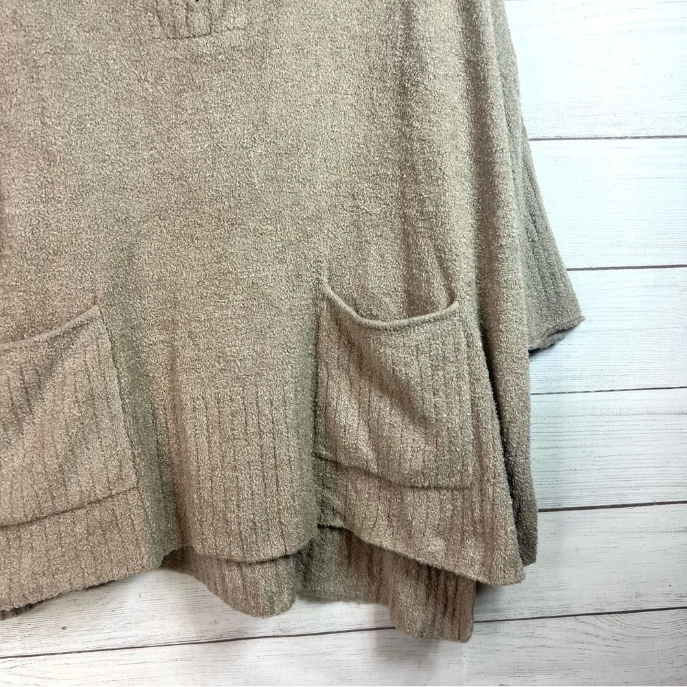 Barefoot Dreams Cozychic Lite Half Zip Poncho Quater Zip Loungewear Size S/M